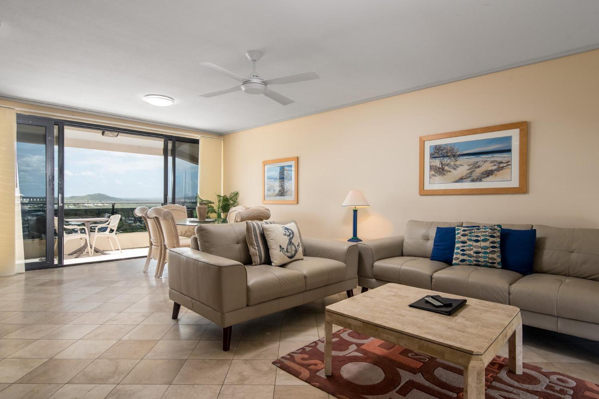 Clubb Coolum Beach Resort Sunshine Coast Dış mekan fotoğraf