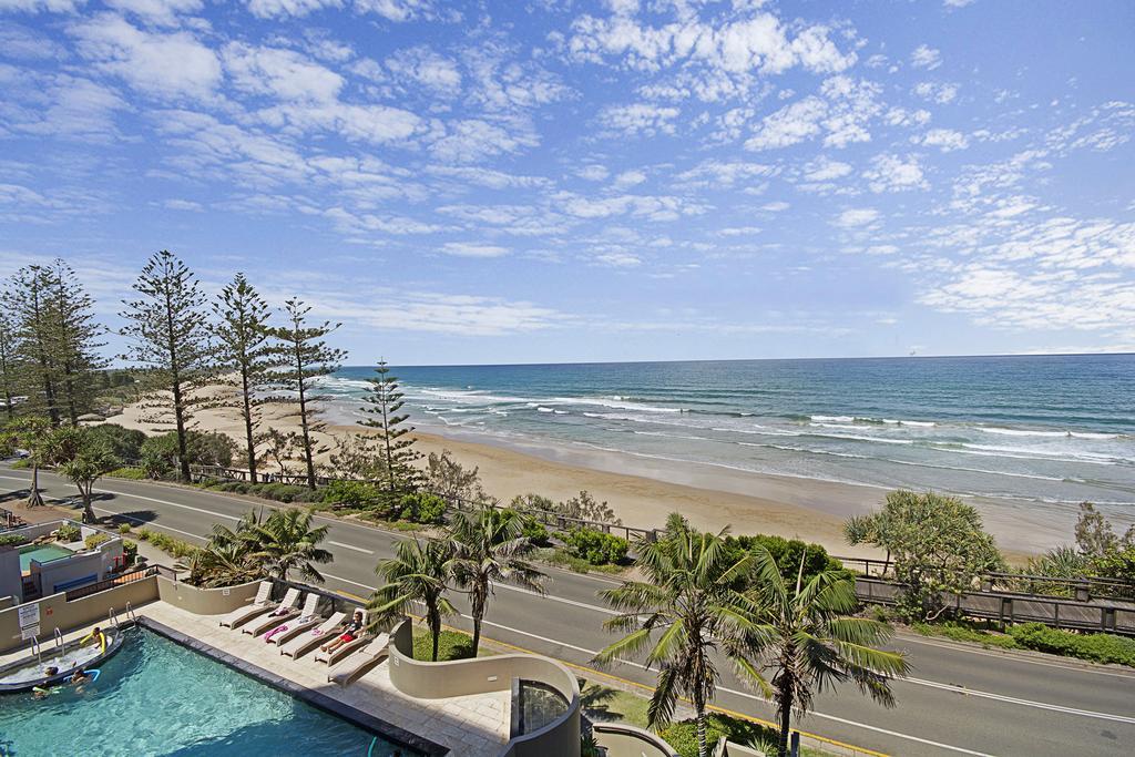 Clubb Coolum Beach Resort Sunshine Coast Dış mekan fotoğraf