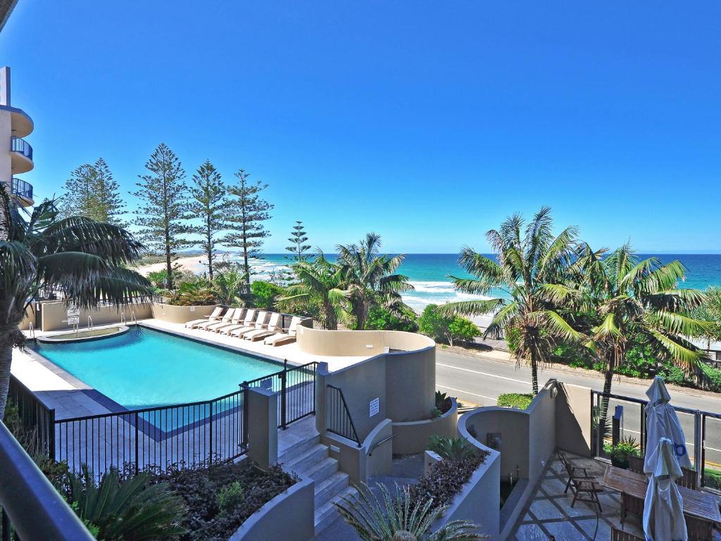 Clubb Coolum Beach Resort Sunshine Coast Dış mekan fotoğraf