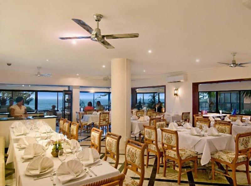 Clubb Coolum Beach Resort Sunshine Coast Dış mekan fotoğraf